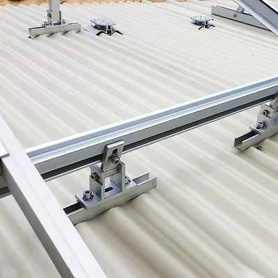 Vor- und Hinterbeinstützungsstütze für ein Winkelverstellbares Solarpanel-Rack