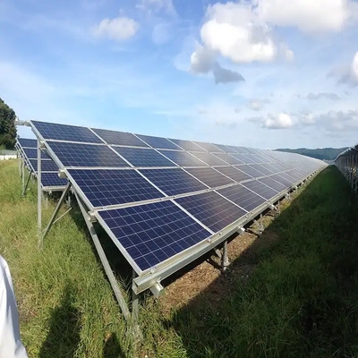 Natürliche Silbergrundmontage für die Installation von Solarzellenvormontiert und individuell angepasst